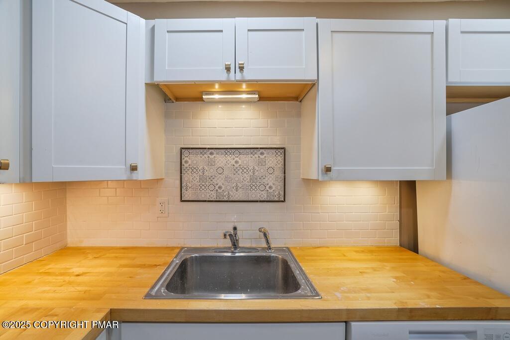 3280 Red Run Road Pocono Summit, PA 18346 - Photo 11 of 35 backsplash