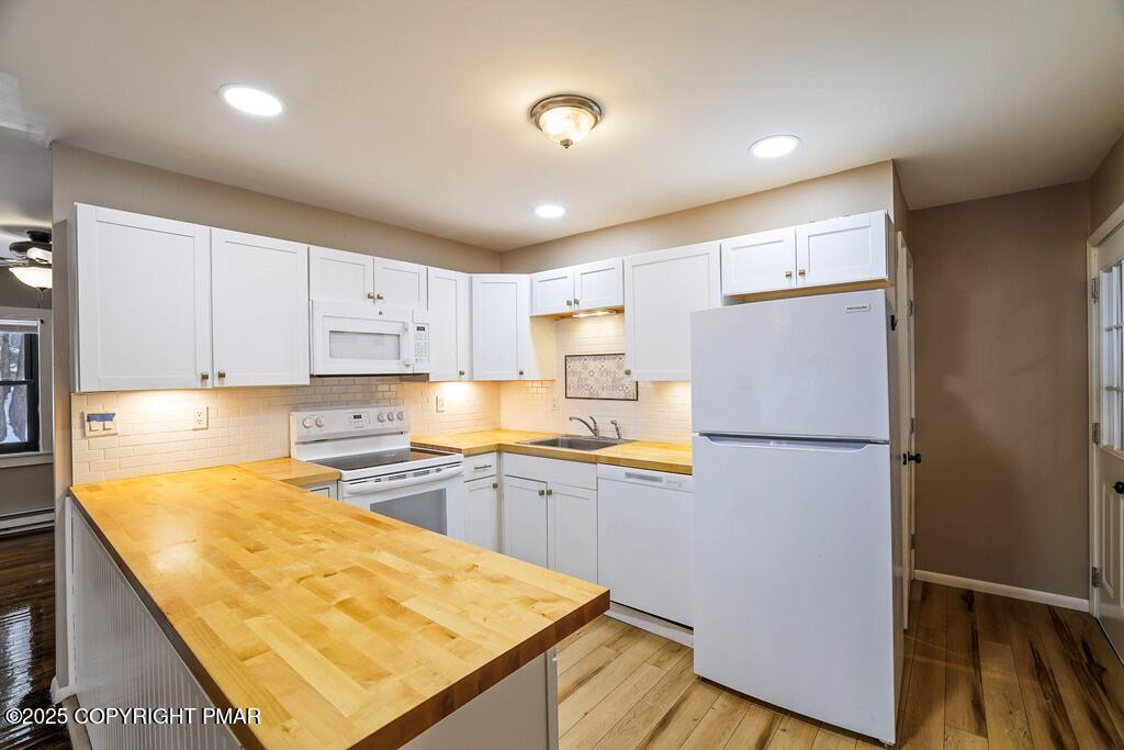 3280 Red Run Road Pocono Summit, PA 18346 - Photo 13 of 35 kitchen