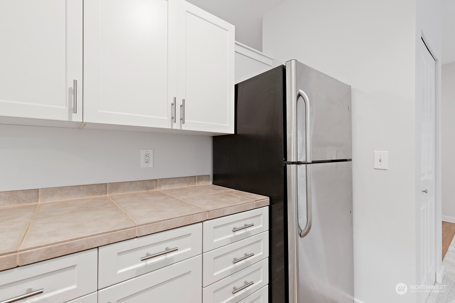 3903 243rd Place Southeast, Unit N201 Bothell, WA 98021 - Photo 14 of 33 Gallery Image 14
