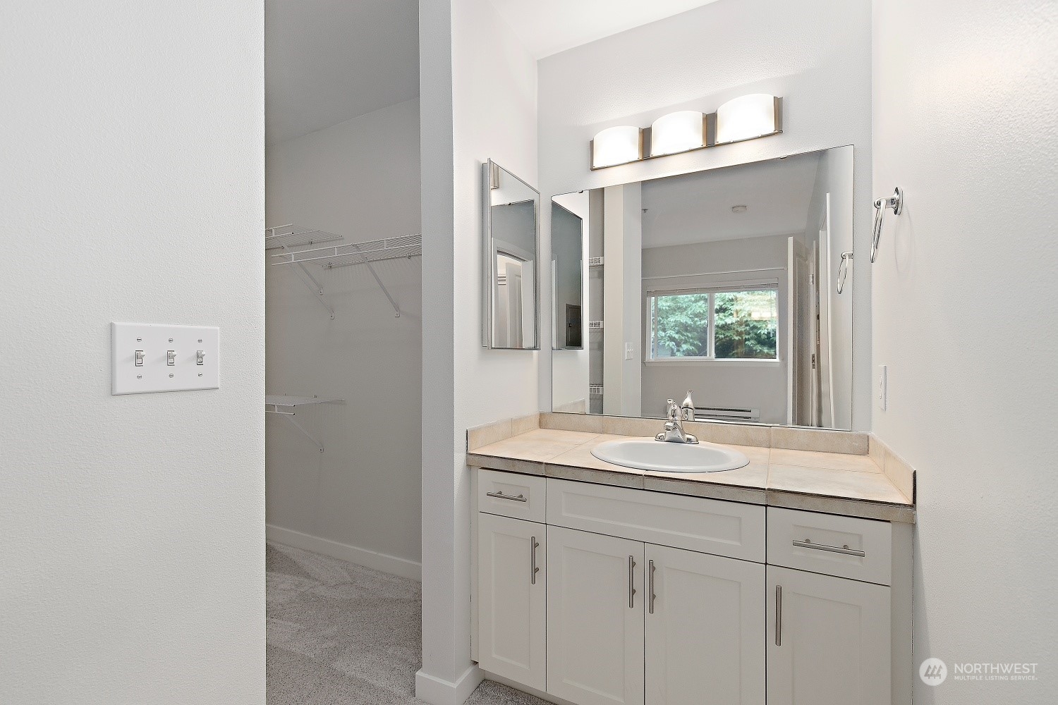 3903 243rd Place Southeast, Unit N201 Bothell, WA 98021 - Photo 18 of 33 Gallery Image 18