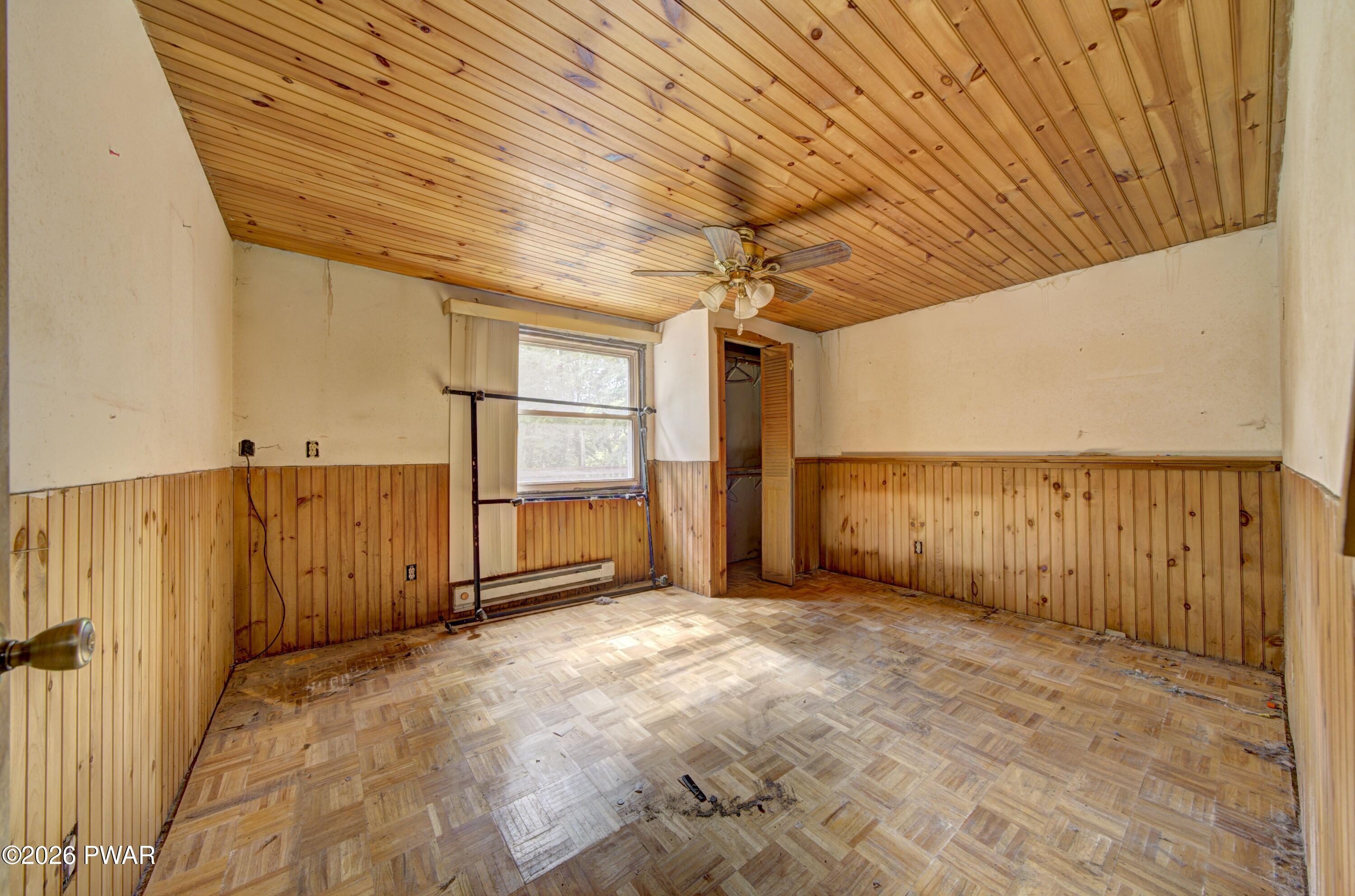 119 Galahad Road Greeley, PA 18425 - Photo 16 of 27