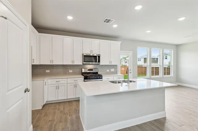 $468,500 | 624 Rusty Spurs Place, Weston, TX 75009