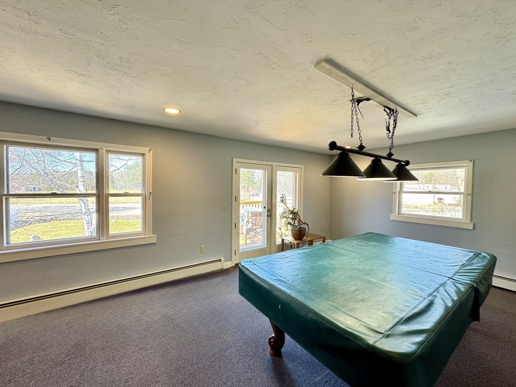 4 Foster Street Rochdale, MA 01542 - Photo 17 of 28