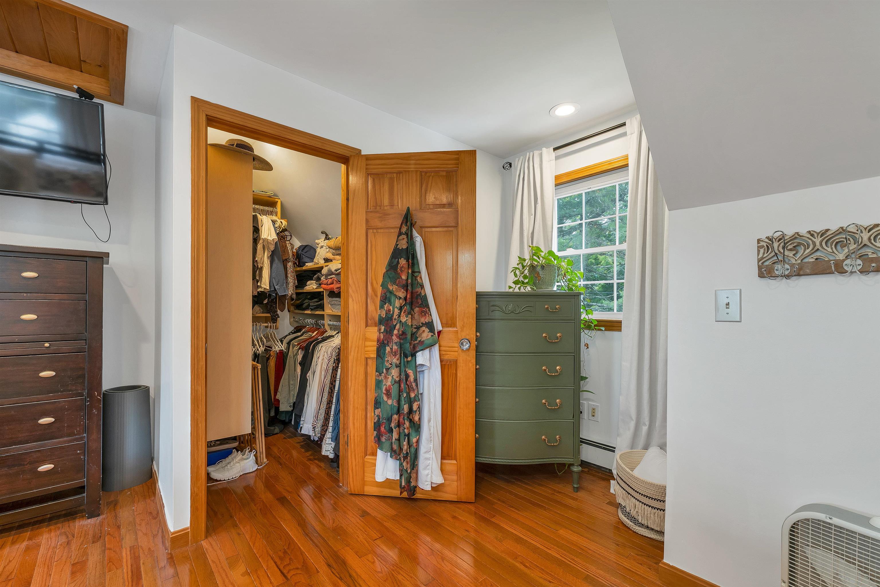 39 Beach Pond Road Wolfeboro, NH 03894 - Photo 18 of 46