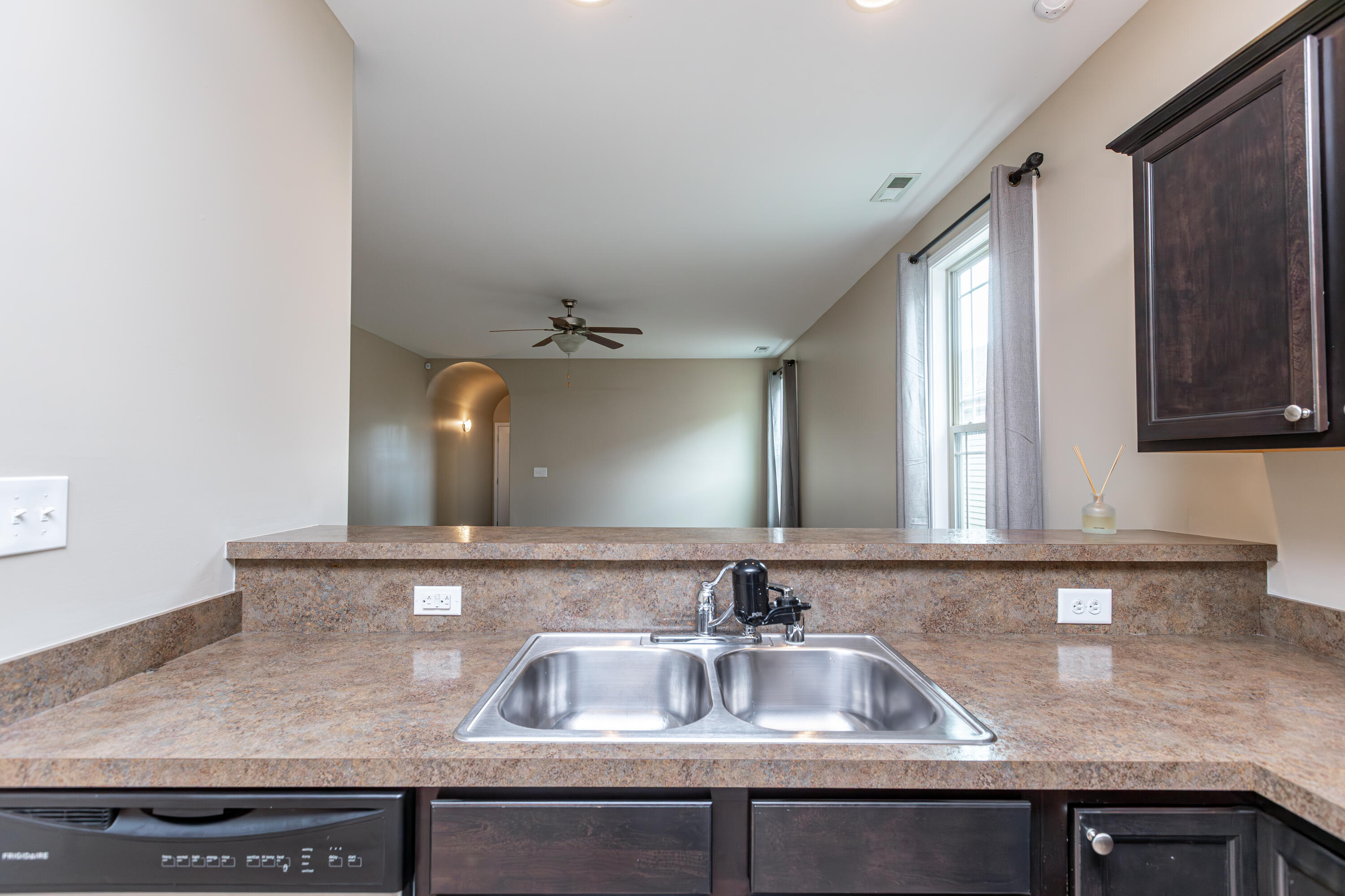 217 Shell Court Lexington, KY 40511 - Photo 8 of 24 1-8