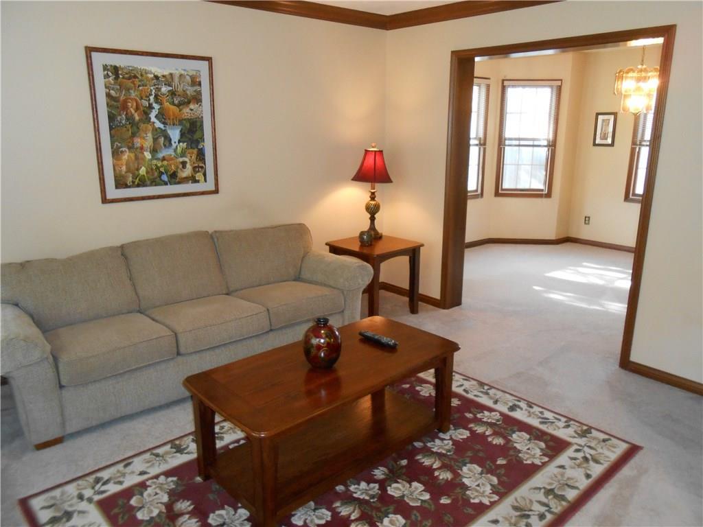 1084 Kingsgate Road Springfield, OH 45503 - Photo 11 of 44