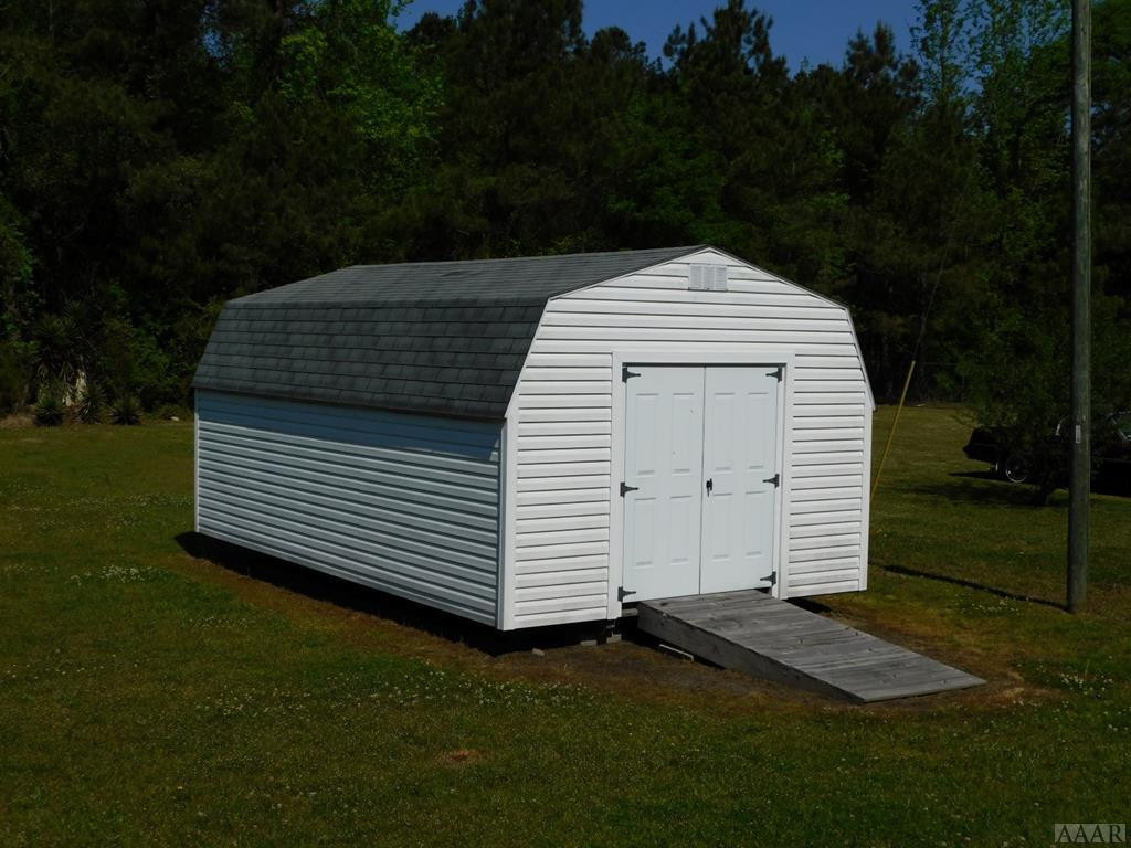 114 W Road Windsor, NC 27983 - Photo 13 of 14 STORAGE BUILDING