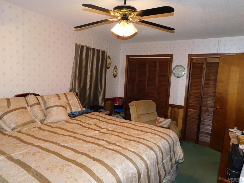 114 W Road Windsor, NC 27983 - Photo 5 of 14 MASTER BEDROOM