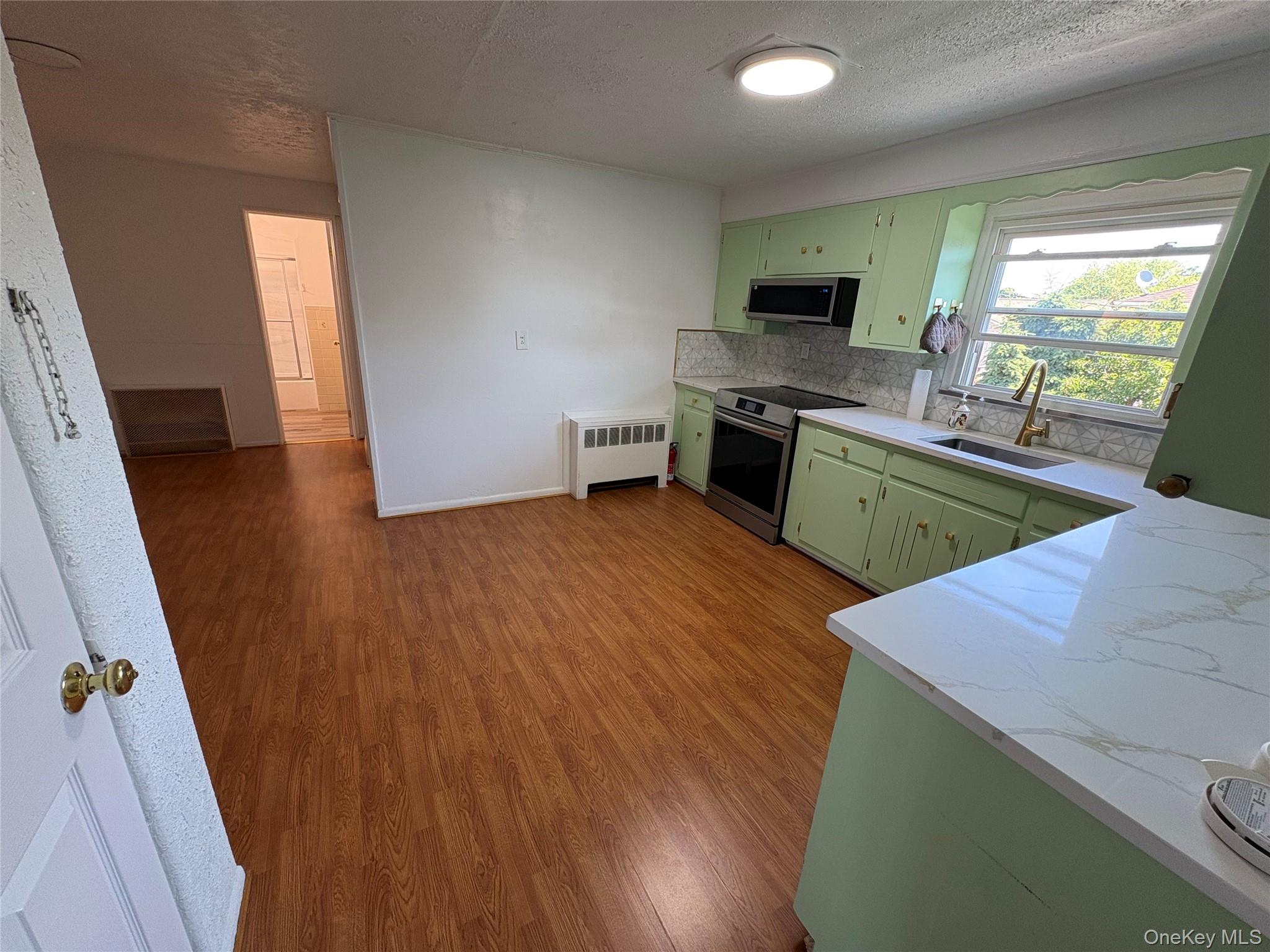 113 Parma Road Island Park, NY 11558 - Photo 9 of 14 Gallery Image 9