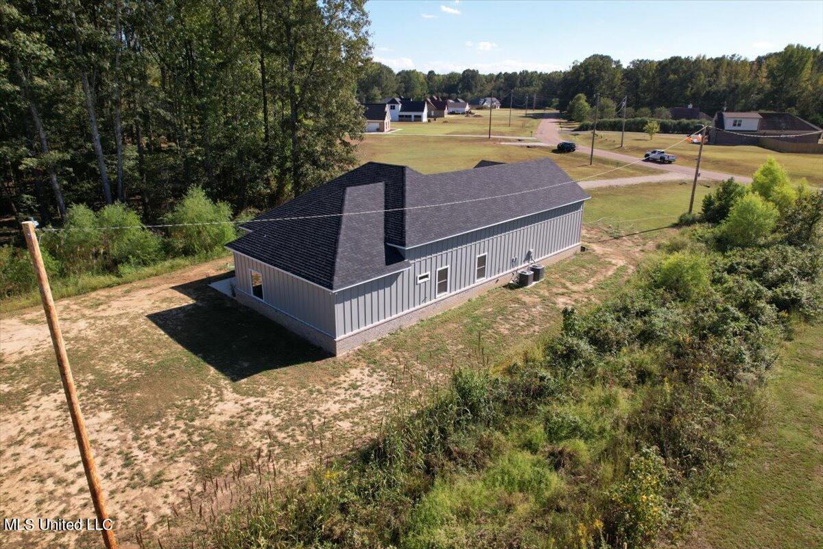 344 Dry Field Road Byhalia, MS 38611 - Photo 29 of 40 29-DJI_0103