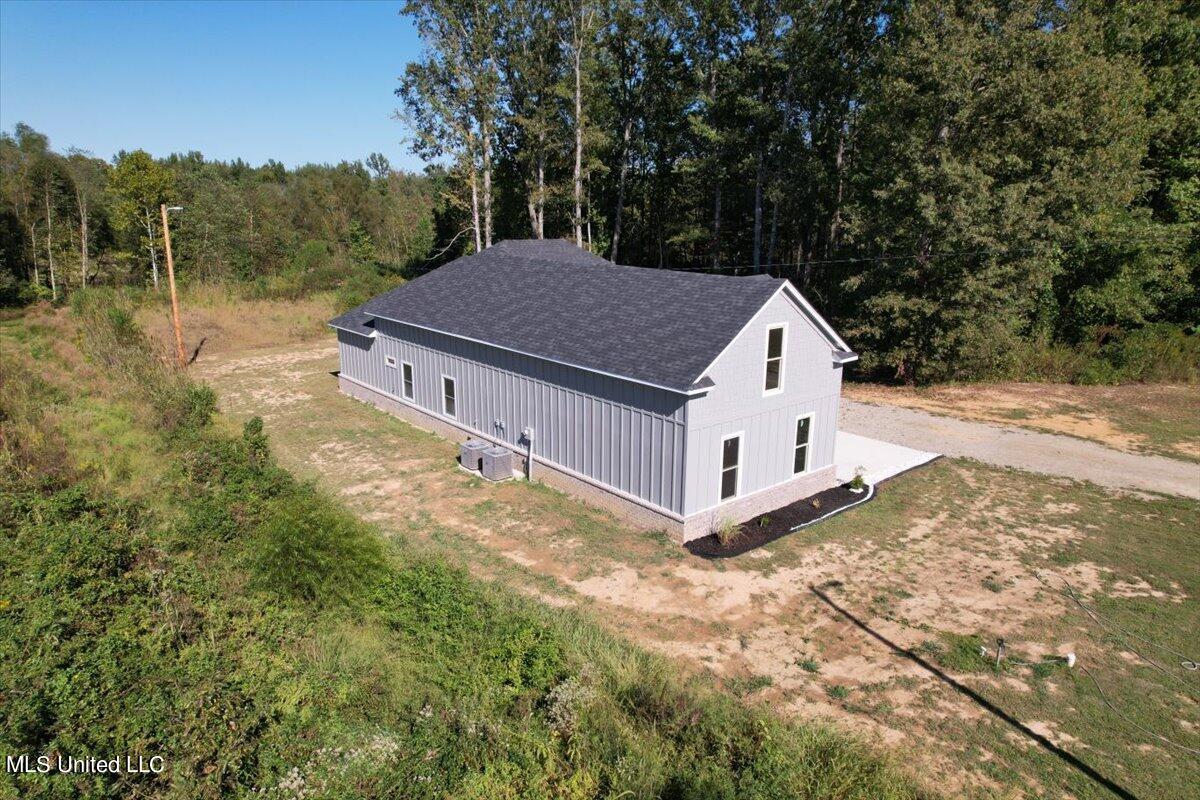 344 Dry Field Road Byhalia, MS 38611 - Photo 31 of 40 31-DJI_0100