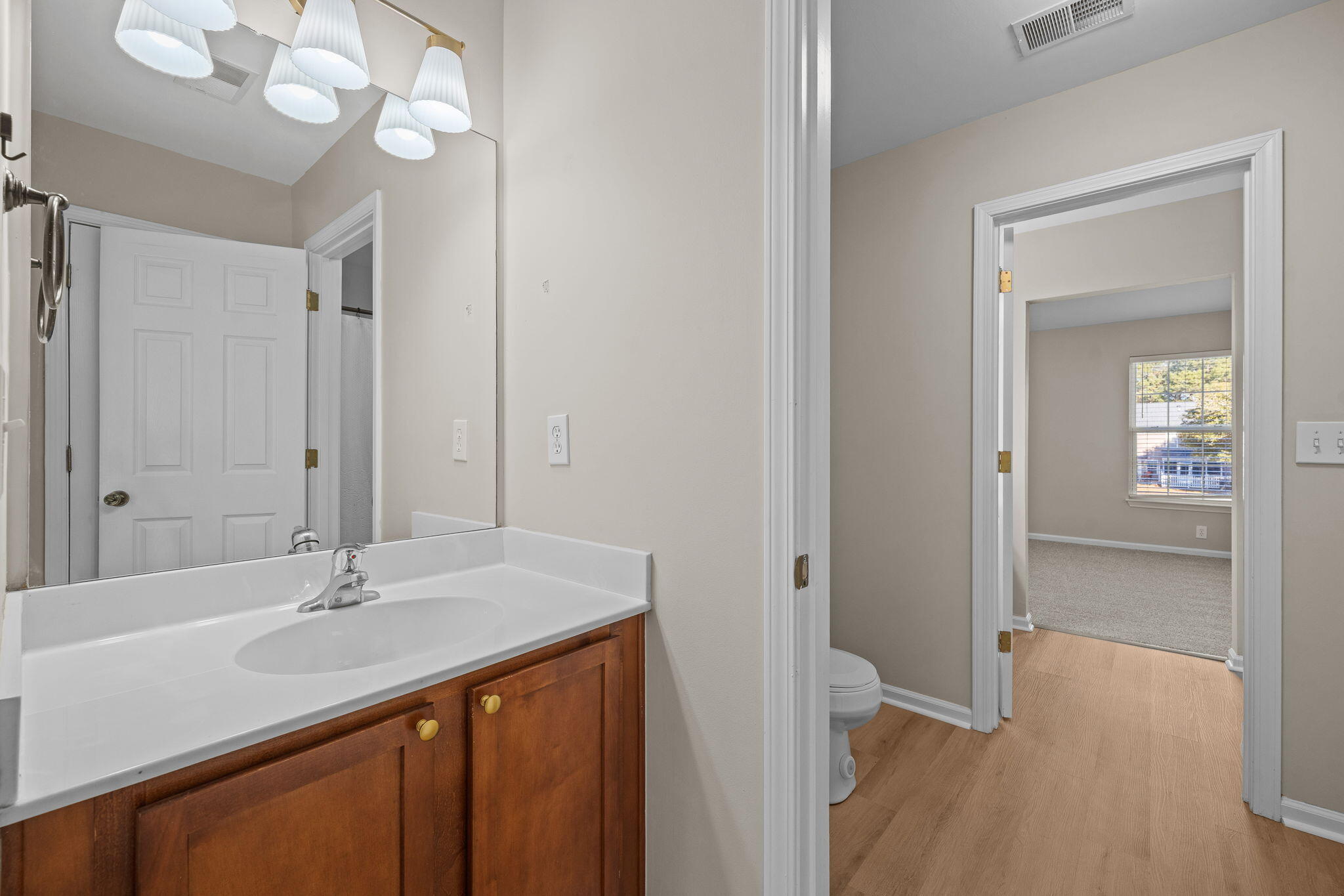 1004 Marsh Grass Way, Unit B Charleston, SC 29492 - Photo 18 of 27 20-web-or-mls-Barclay Media Co -18