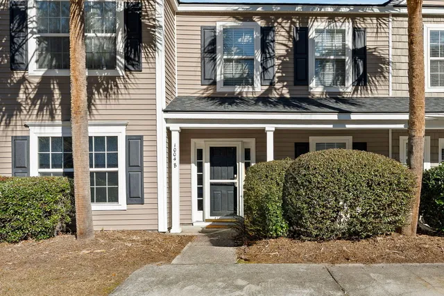 $330,000 | 1004 Marsh Grass Way, Unit B, Charleston, SC 29492