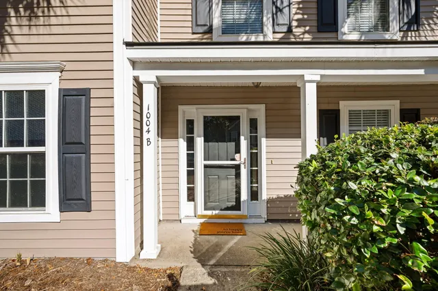 $330,000 | 1004 Marsh Grass Way, Unit B, Charleston, SC 29492
