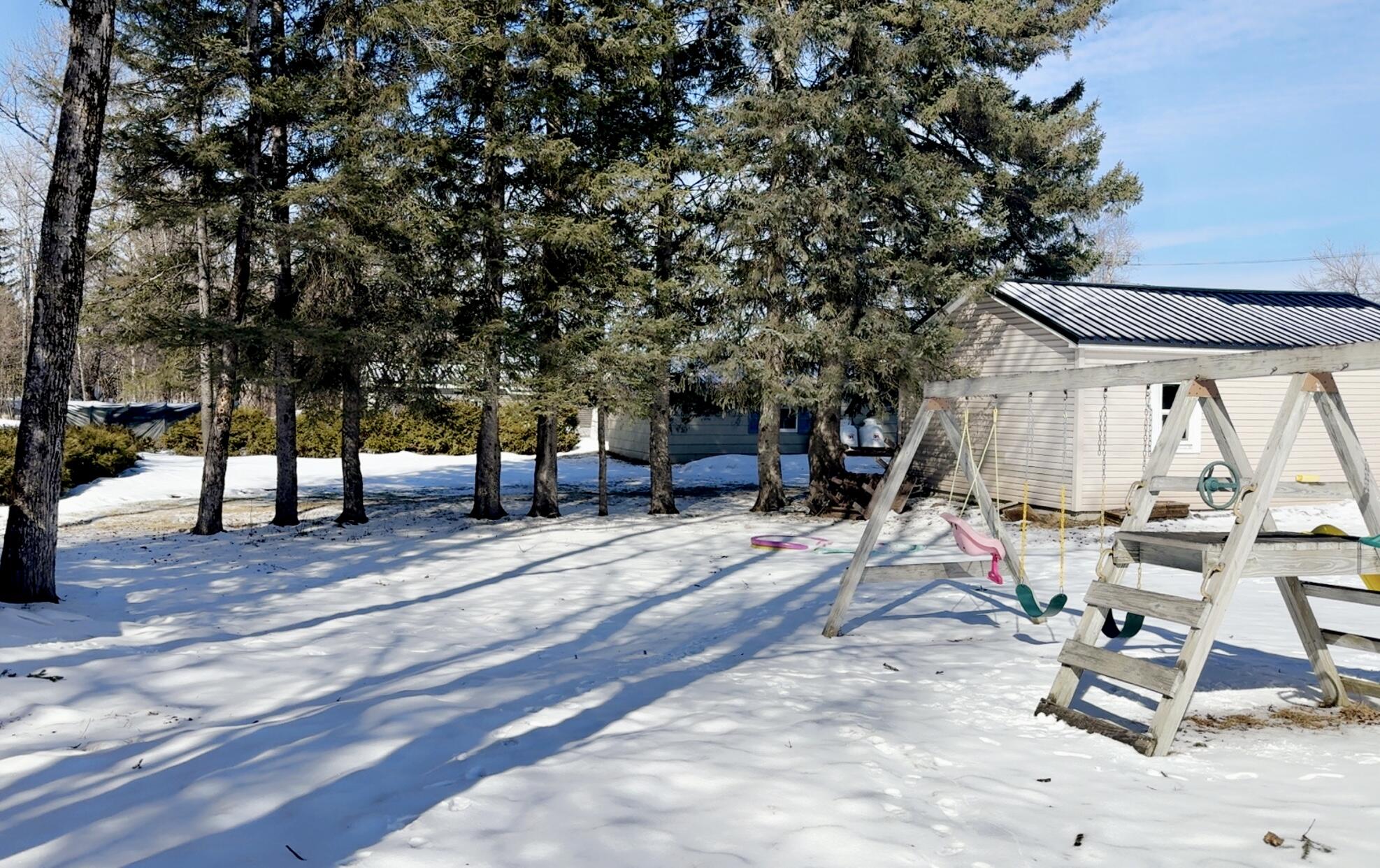 20 Maple Street Presque Isle, ME 04769 - Photo 4 of 17 IMG_4855