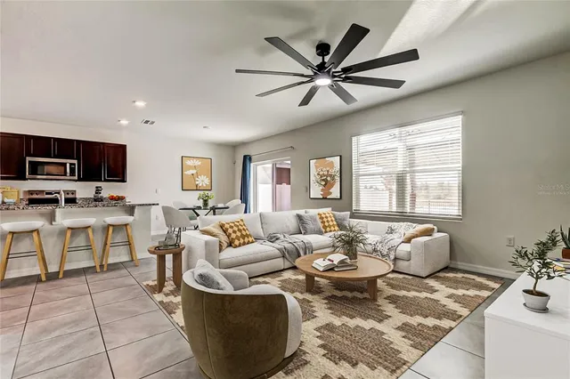 $2,650 | 3845 Rory Pond Court, Unit 1, Lakeland, FL 33811