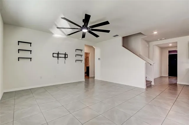 $2,650 | 3845 Rory Pond Court, Unit 1, Lakeland, FL 33811