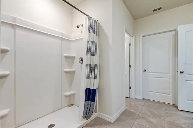 $2,650 | 3845 Rory Pond Court, Unit 1, Lakeland, FL 33811