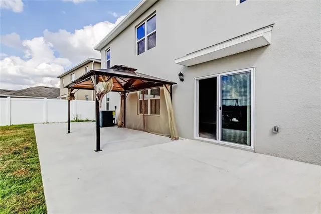 $2,650 | 3845 Rory Pond Court, Unit 1, Lakeland, FL 33811