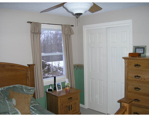130 Peterson Road Palmer, MA 01069 - Photo 7 of 15