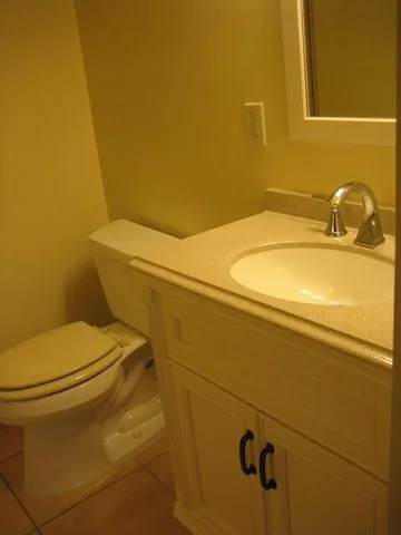 $2,400 | 3216 Spanish Wells Drive, Unit 26D, Delray Beach, FL 33445