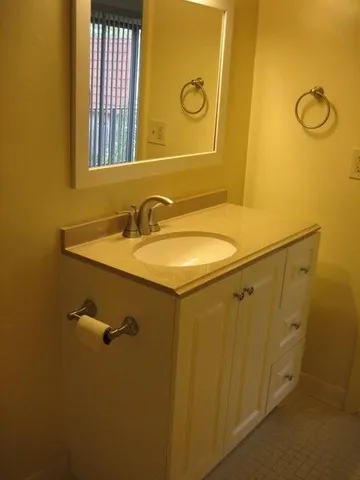 $2,400 | 3216 Spanish Wells Drive, Unit 26D, Delray Beach, FL 33445