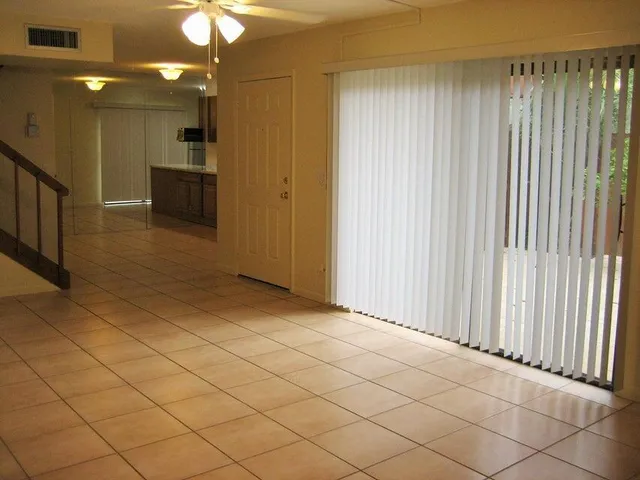 $2,400 | 3216 Spanish Wells Drive, Unit 26D, Delray Beach, FL 33445