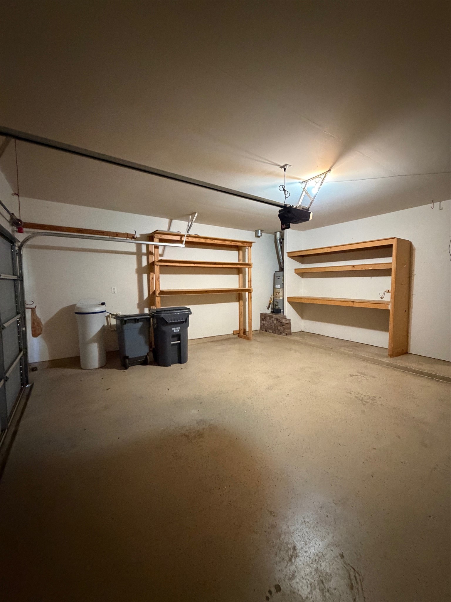 25214 Spring Iris Lane Katy, TX 77494 - Photo 21 of 23 a view of room and stairs