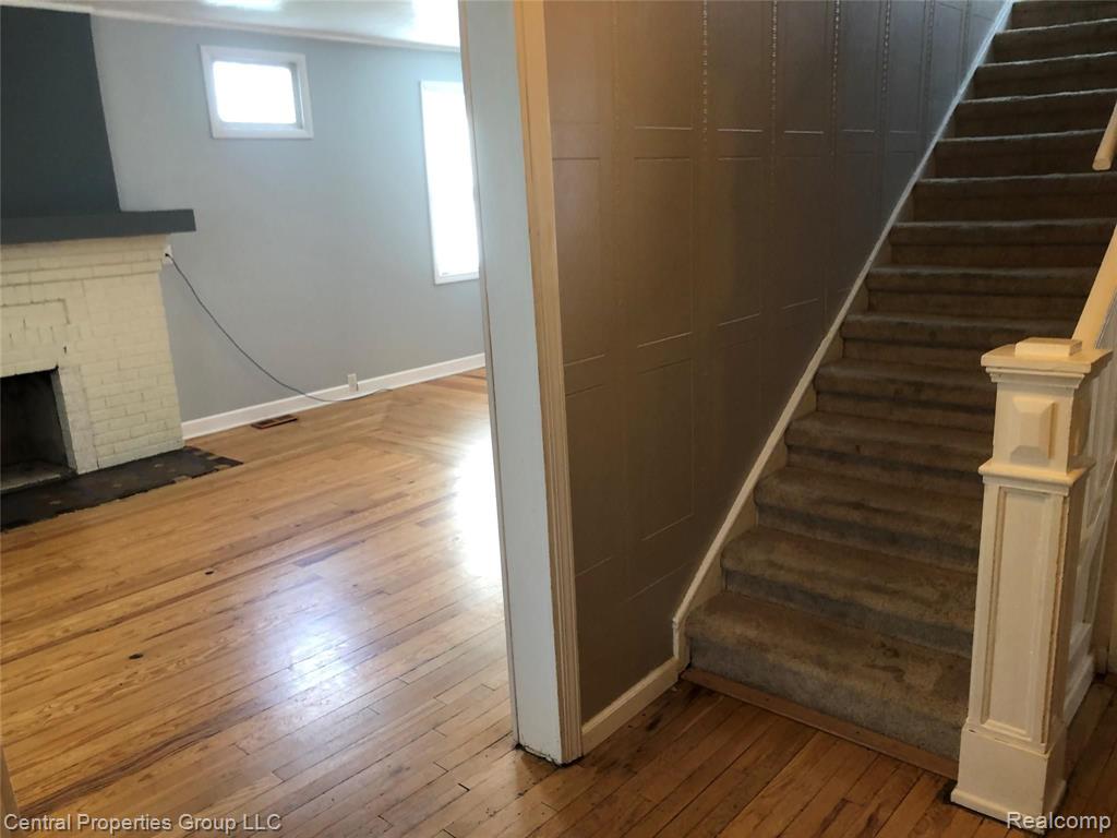 1256 Franklin Road Berkley, MI 48072 - Photo 11 of 38