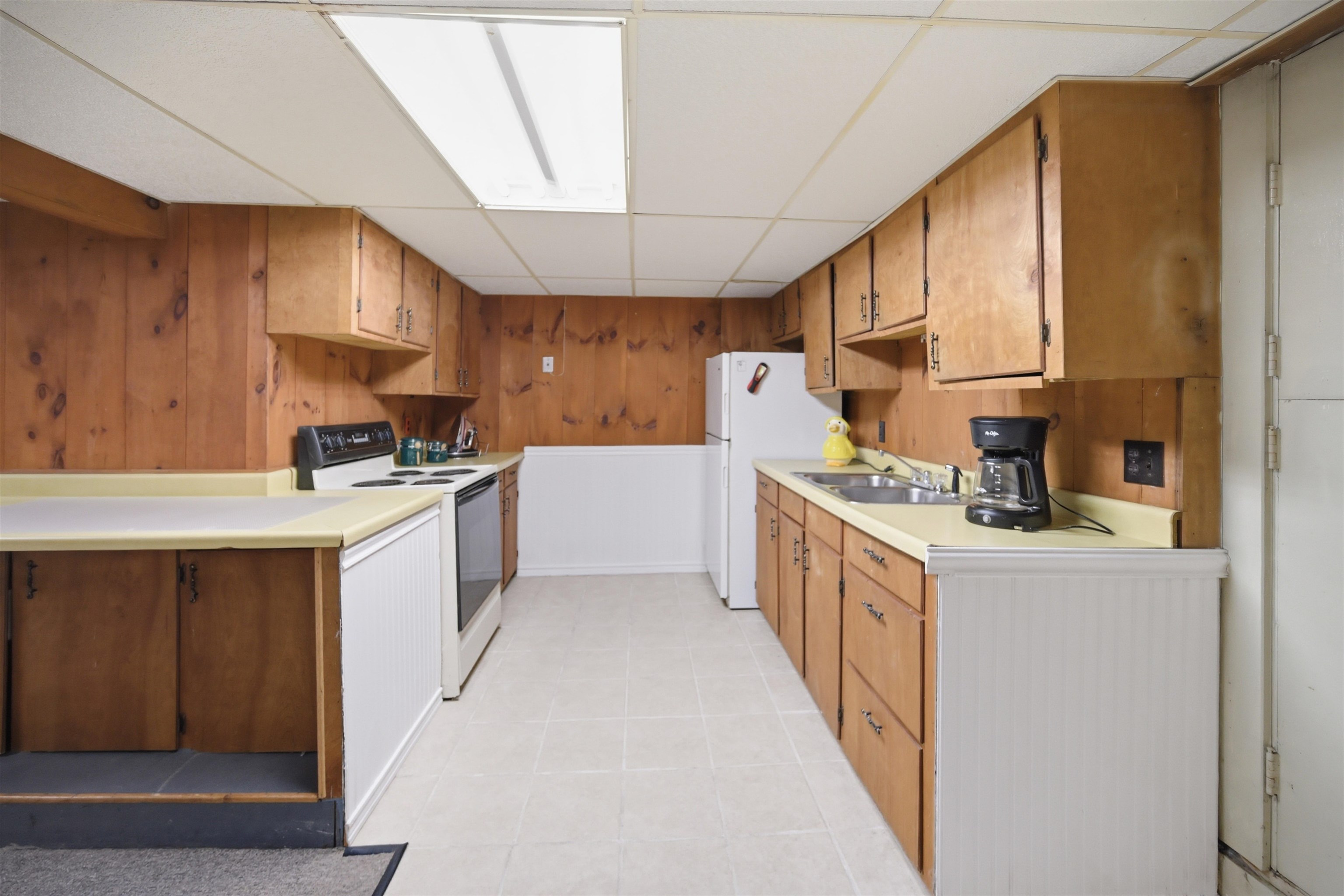 84 Woodridge Road Hampstead, NH 03826 - Photo 36 of 49