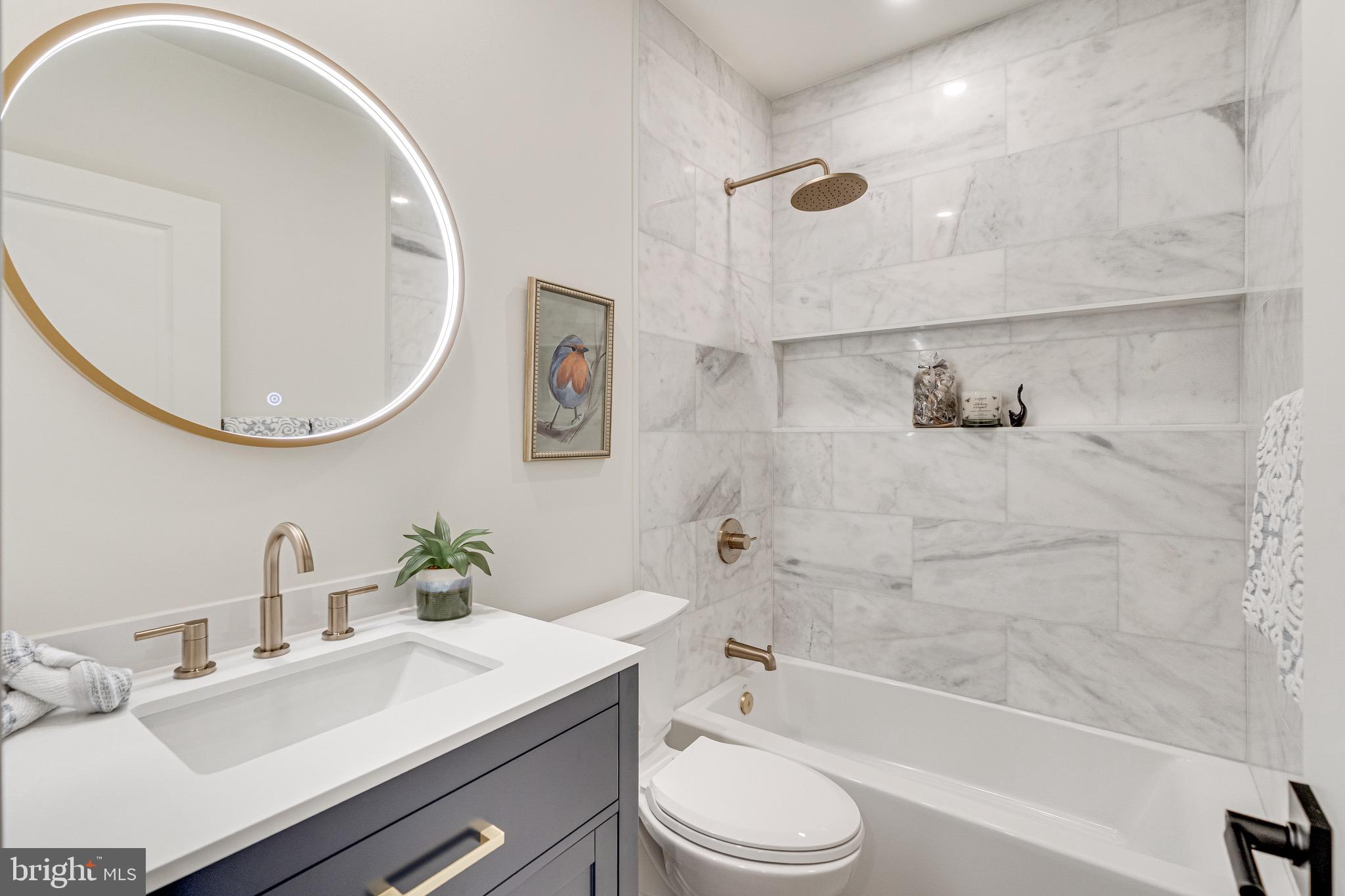 4820 5th Street Northwest Washington, DC 20011 - Photo 20 of 34 2nd level full bath