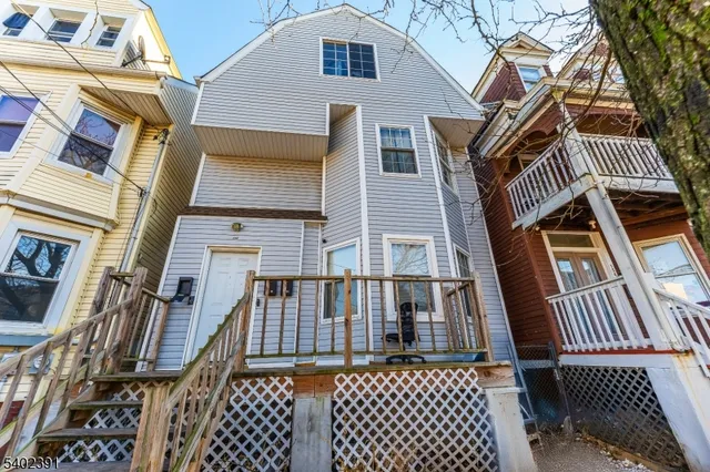 $600,000 | 152 South 10th Street, Newark, NJ 07107