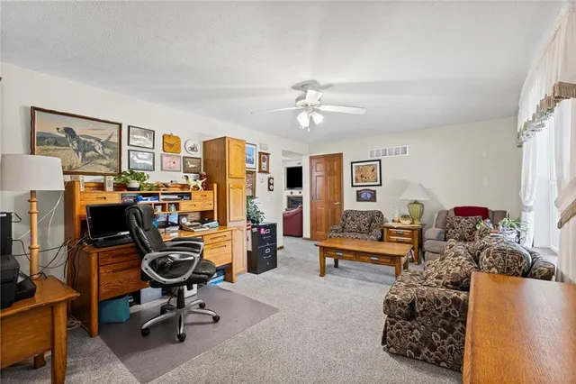 $384,950 | 612 17th Street, Osawatomie, KS 66064