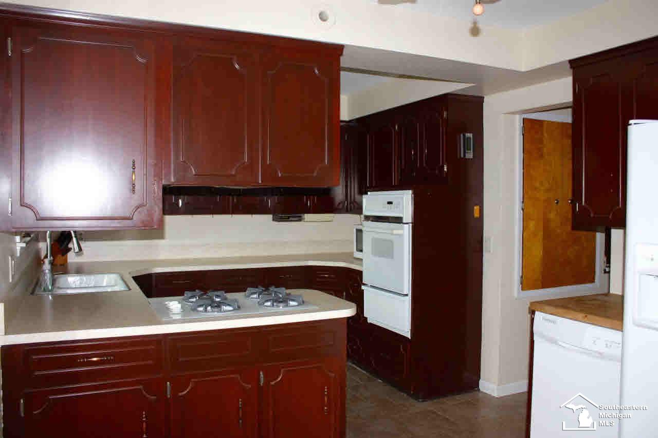 3160 South Custer Road Monroe, MI 48161 - Photo 6 of 24