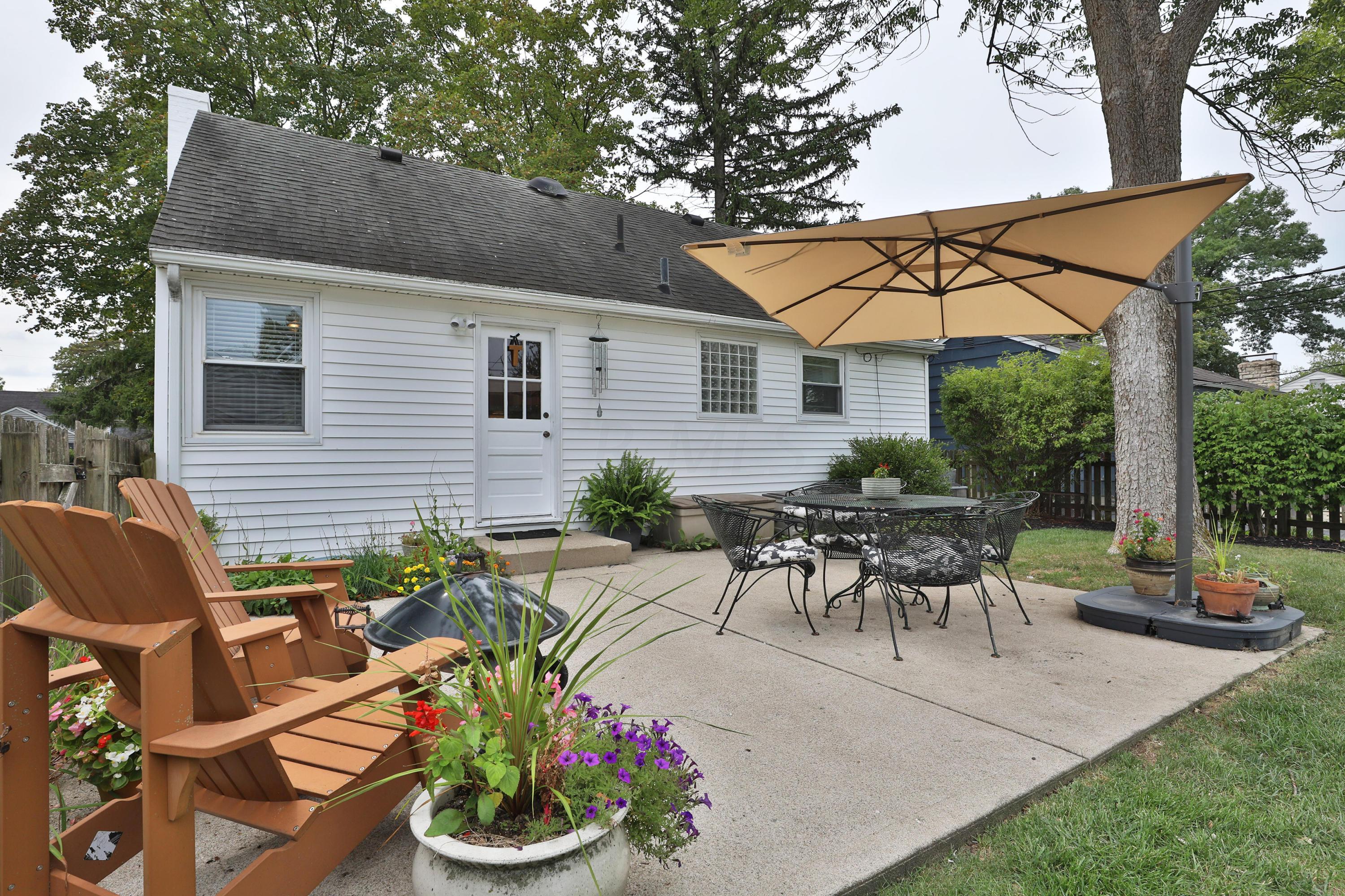 2242 Bristol Road Columbus, OH 43221 - Photo 30 of 33