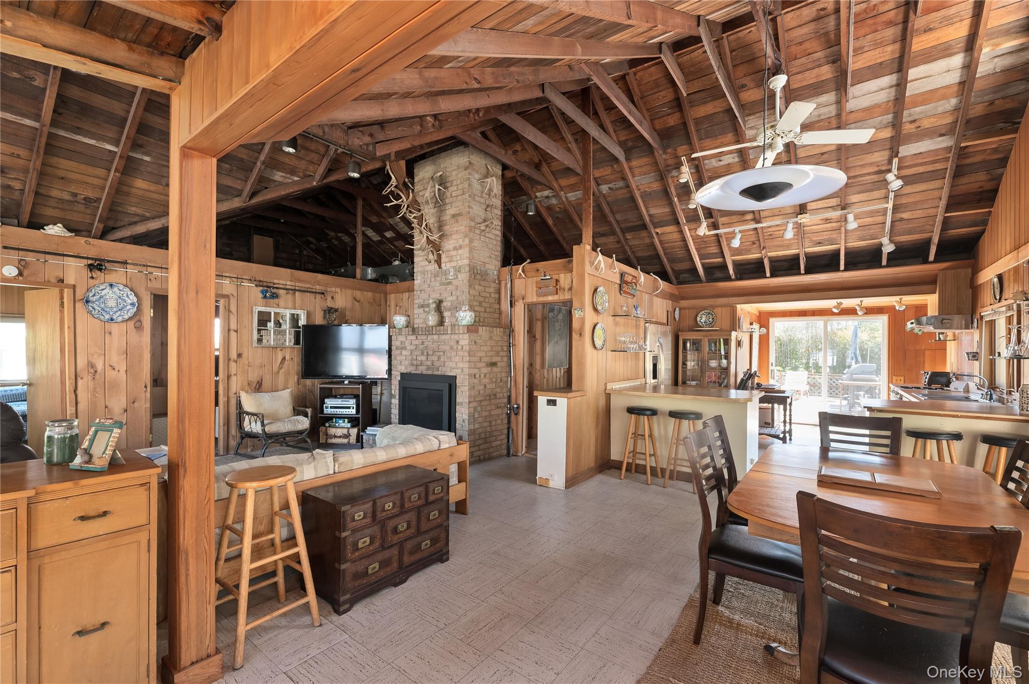 28 Ocean Road Ocean Beach, NY 11770 - Photo 9 of 22