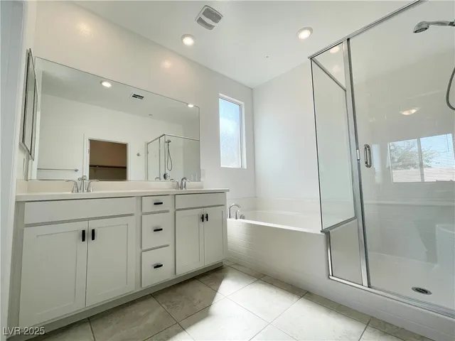 $2,300 | 3762 Neblina Drive, Henderson, NV 89052