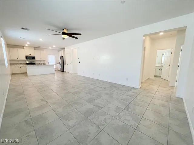 $2,300 | 3762 Neblina Drive, Henderson, NV 89052