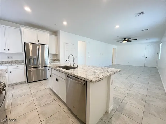 $2,300 | 3762 Neblina Drive, Henderson, NV 89052