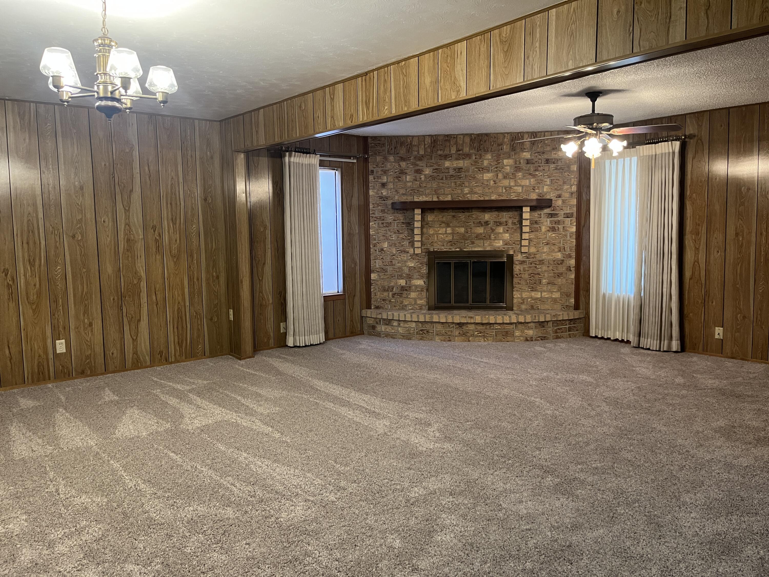 404 North 21st Street Lamesa, TX 79331 - Photo 6 of 29 IMG_4609