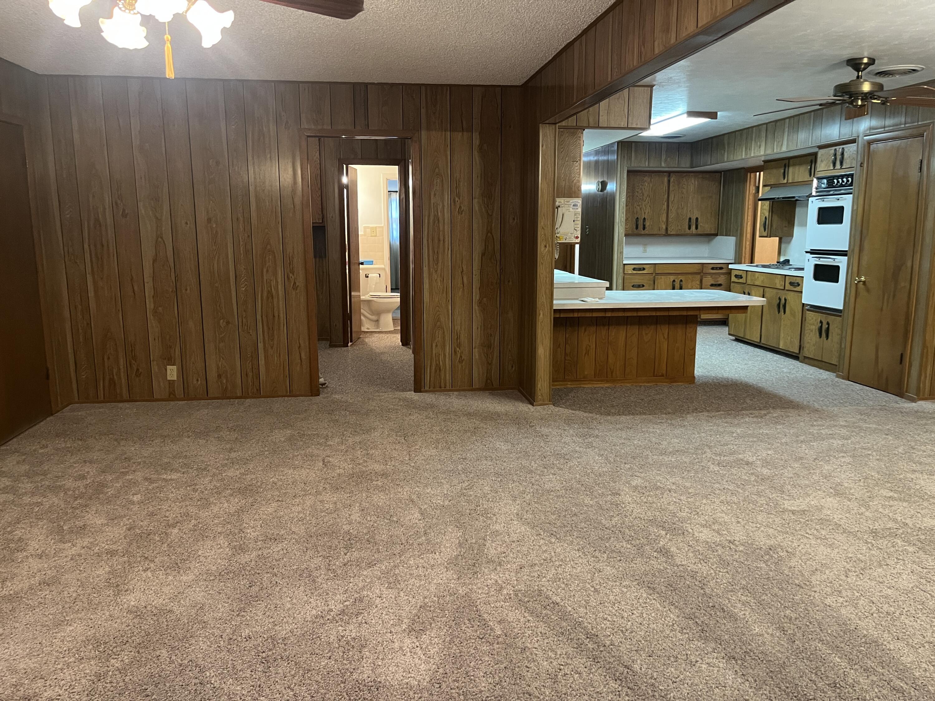 404 North 21st Street Lamesa, TX 79331 - Photo 8 of 29 IMG_4613