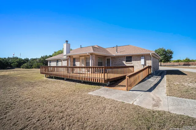 $1,190,000 | 50710 Interstate 10, Comfort, TX 78013