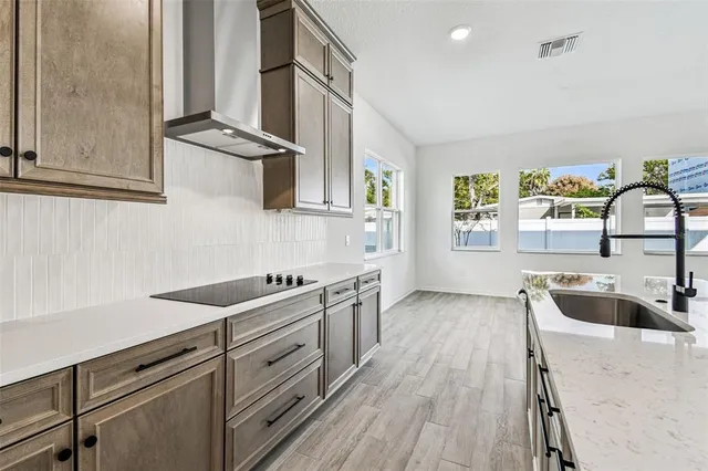 $1,129,900 | 3111 West Nassau Street, Tampa, FL 33607