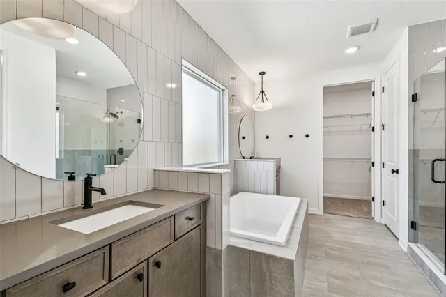 $1,129,900 | 3111 West Nassau Street, Tampa, FL 33607