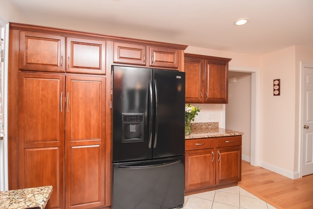 20 Pines Road Billerica, MA 01821 - Photo 13 of 41 Gallery Image 13