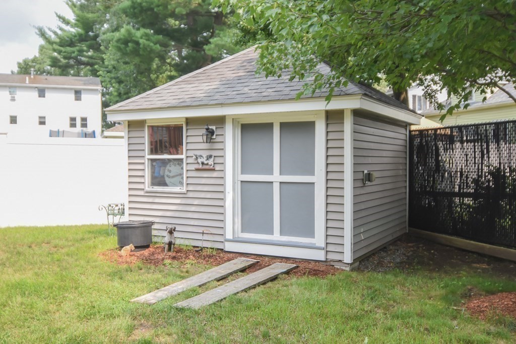 20 Pines Road Billerica, MA 01821 - Photo 8 of 41 Gallery Image 8