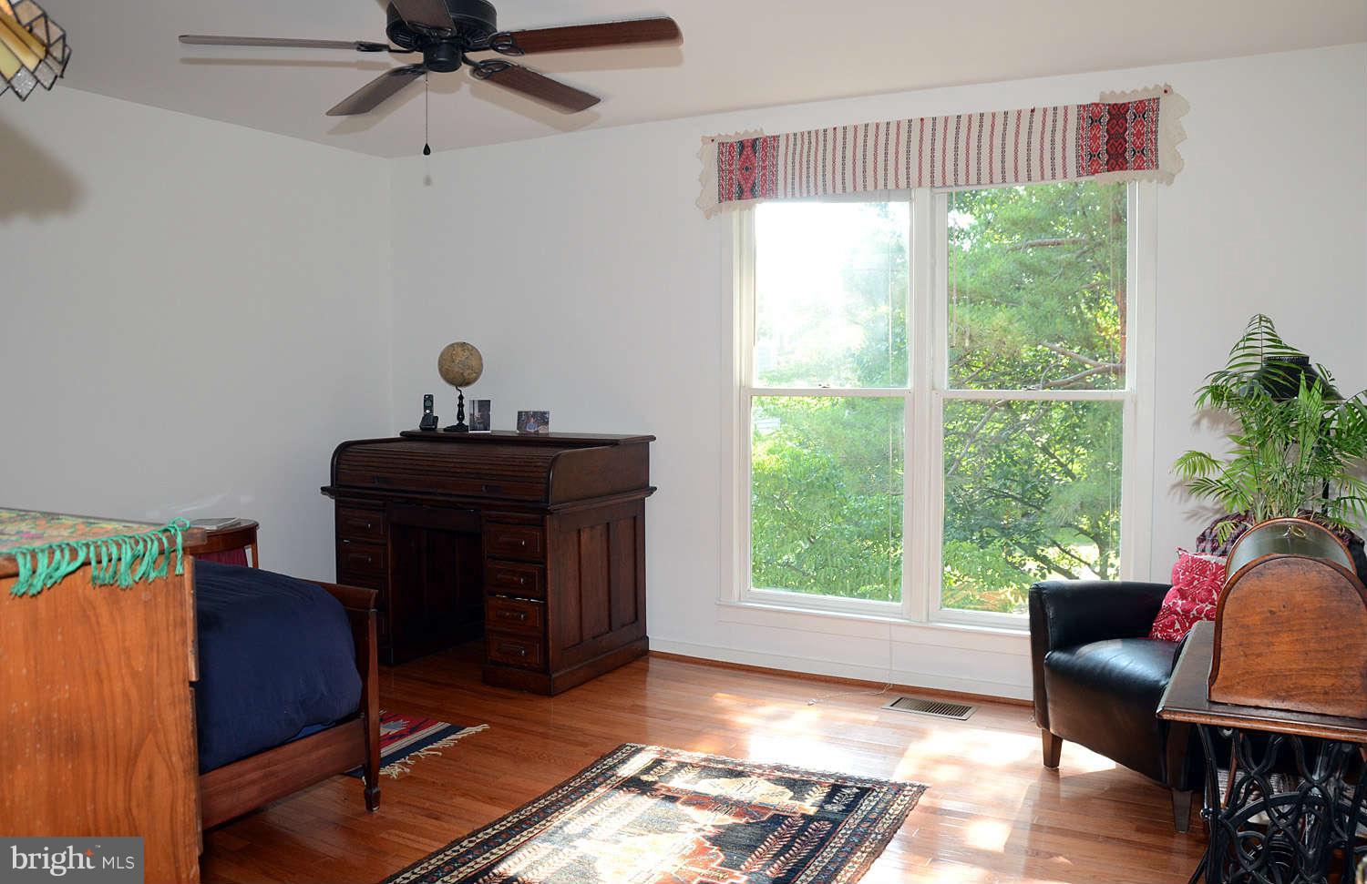 1625 Apricot Court Reston, VA 20190 - Photo 14 of 30 Bedroom Master