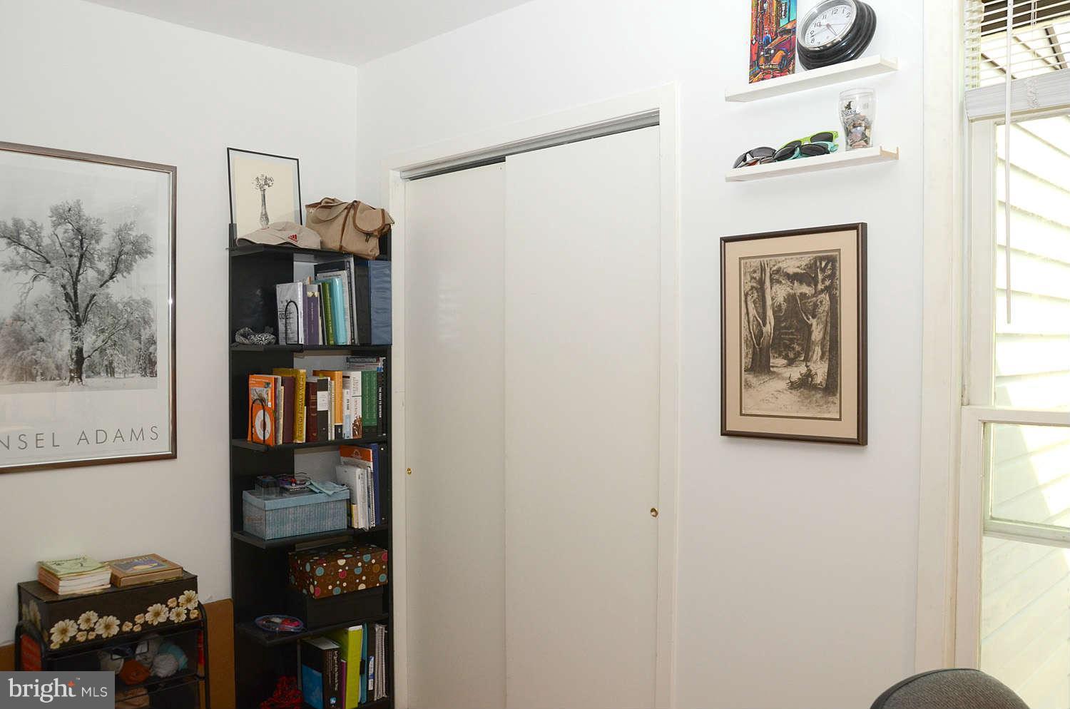 1625 Apricot Court Reston, VA 20190 - Photo 20 of 30 Bedroom