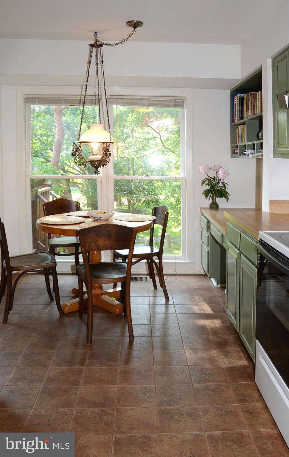 1625 Apricot Court Reston, VA 20190 - Photo 10 of 30 Breakfast Nook