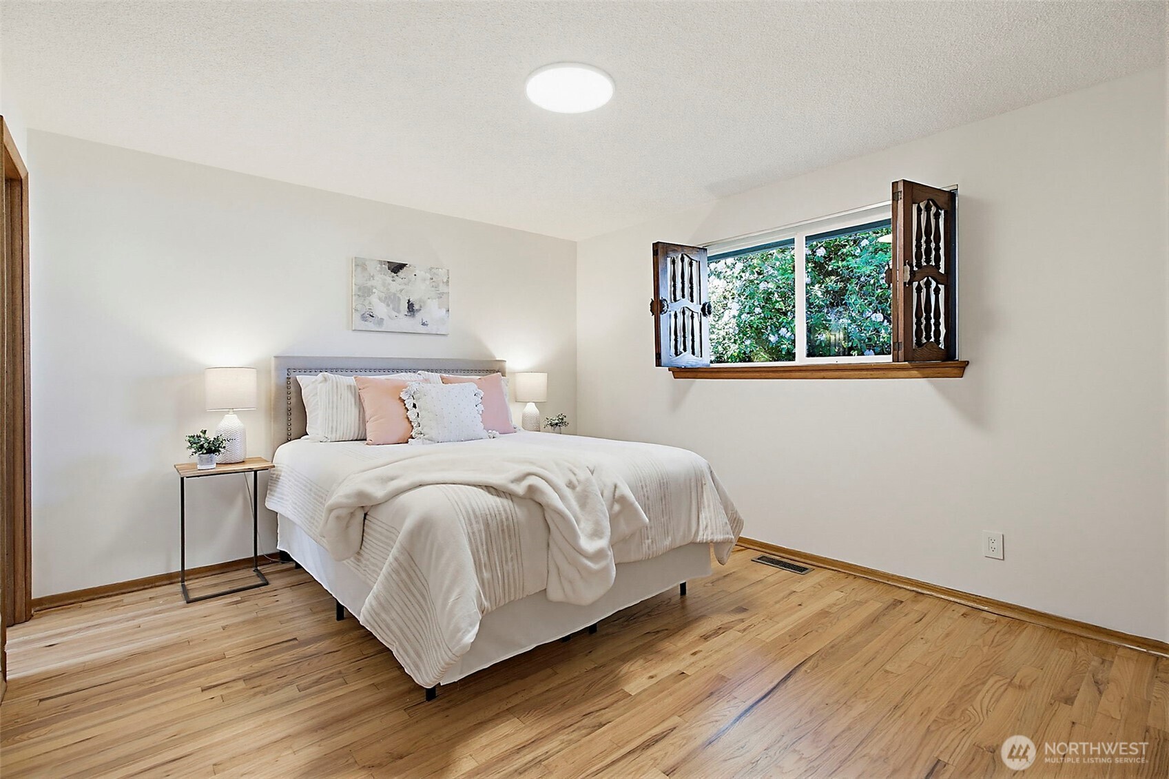 1410 Southwest 149th Street Burien, WA 98166 - Photo 18 of 35